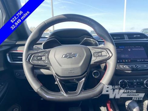 Used 2023 Chevrolet TrailBlazer RS w/ Sun and Liftgate Package AWD/4WD image 20