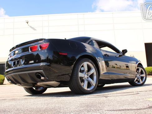 Used 2011 Chevrolet Camaro SS w/ RS Package image 12