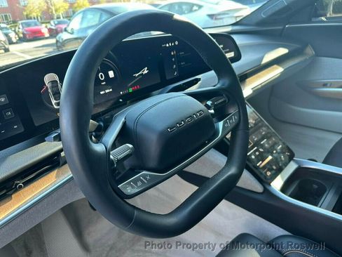 Used 2025 Lucid Air Touring image 15