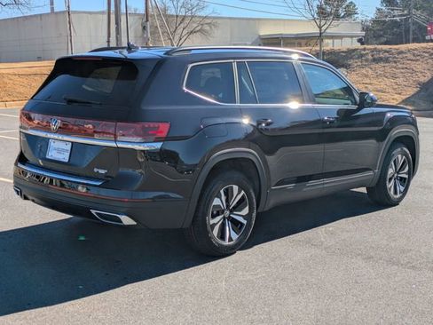 New 2026 Volkswagen Atlas SE FWD image 4