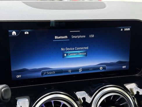 Certified 2025 Mercedes-Benz GLA 250 GLA 250 image 5