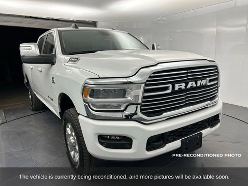 Used 2024 RAM 2500 Laramie image 8