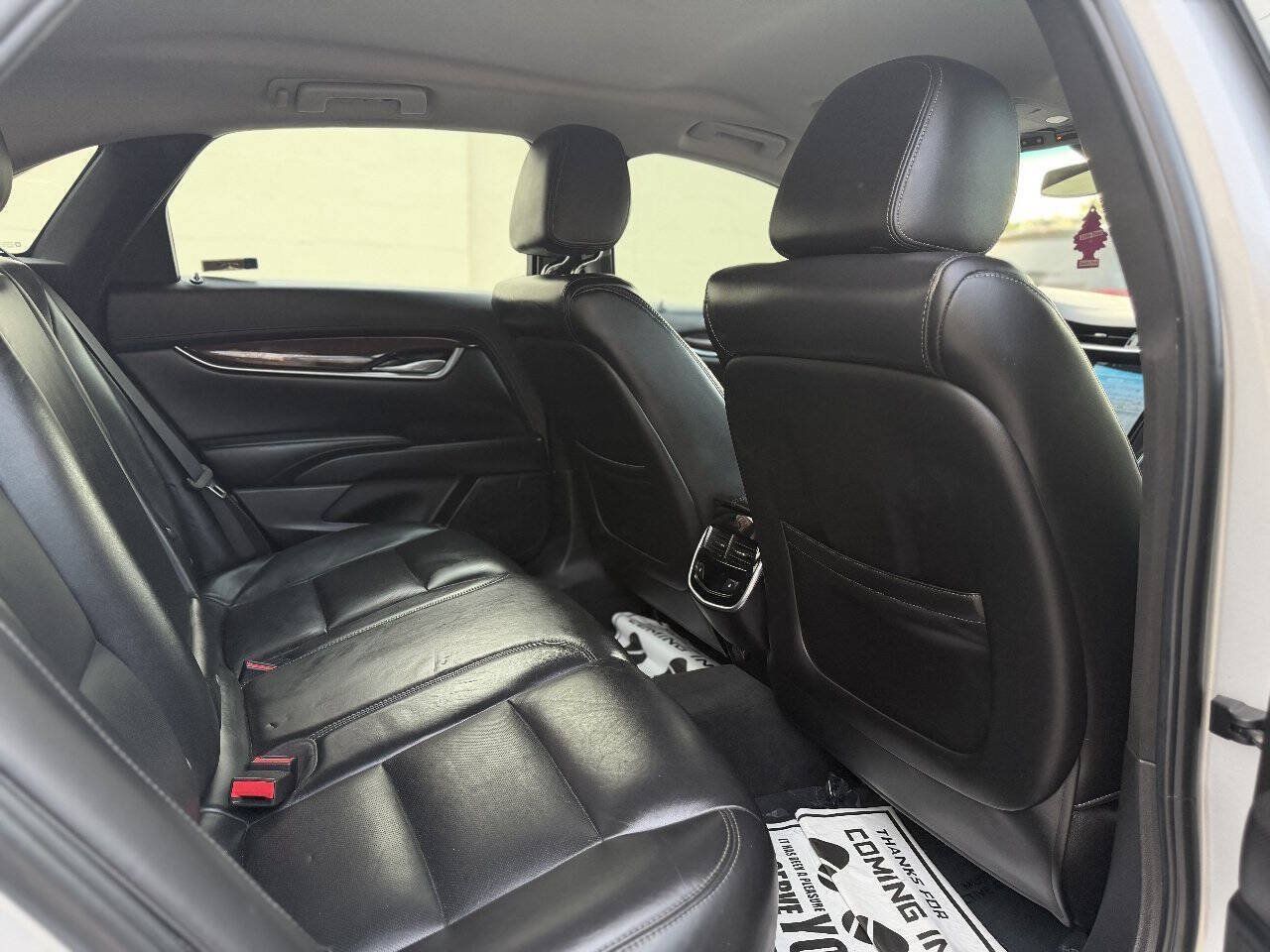 Used 2015 Cadillac XTS Luxury AWD/4WD image 15
