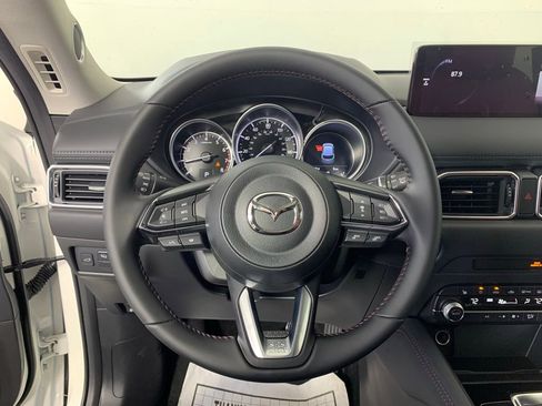 New 2025 MAZDA CX-5 Carbon Edition image 16