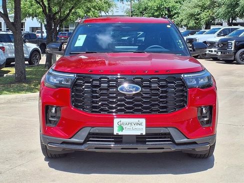 New 2026 Ford Explorer ST-Line w/ ST-Line Street Pack RWD image 9