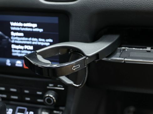 Used 2021 Porsche 718 Cayman RWD image 62