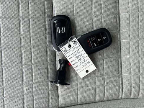 New 2026 Honda HR-V LX image 27