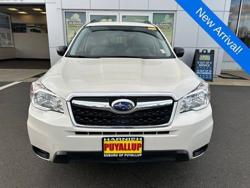 Used 2015 Subaru Forester 2.5i w/ Alloy Wheel Package image 2