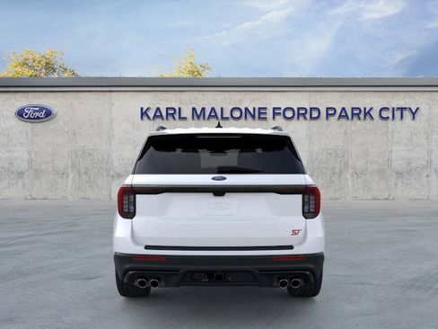New 2026 Ford Explorer ST w/ Sun And Sound Package image 5