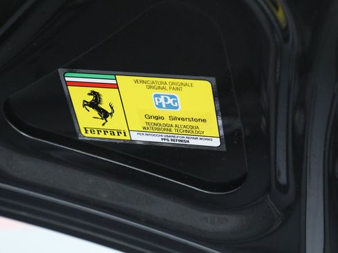 Certified 2025 Ferrari Roma Spider RWD image 25