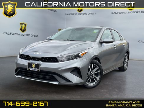 Used 2023 Kia Forte LXS FWD image 1