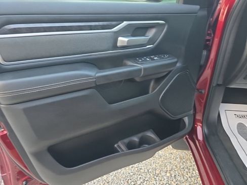 Used 2019 RAM 1500 Big Horn AWD/4WD image 13