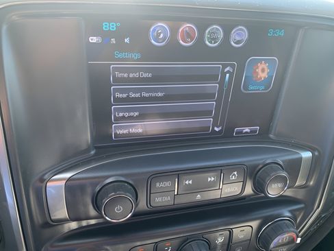 Used 2018 Chevrolet Silverado 1500 LT w/ All Star Edition AWD/4WD image 16