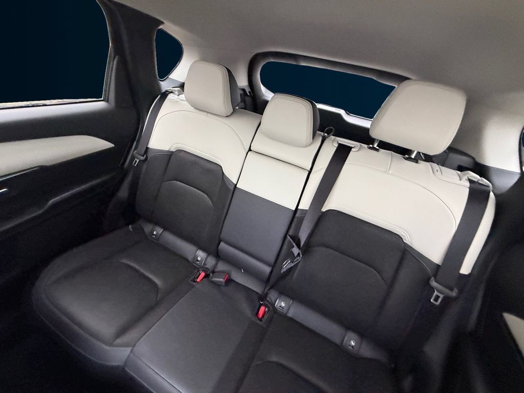 New 2026 MAZDA CX-5 Preferred AWD/4WD image 16