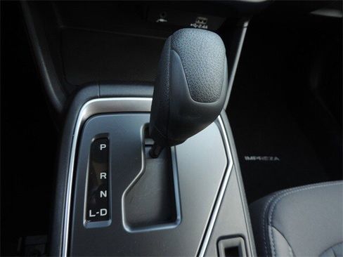 Certified 2025 Subaru Impreza 2.0i image 22