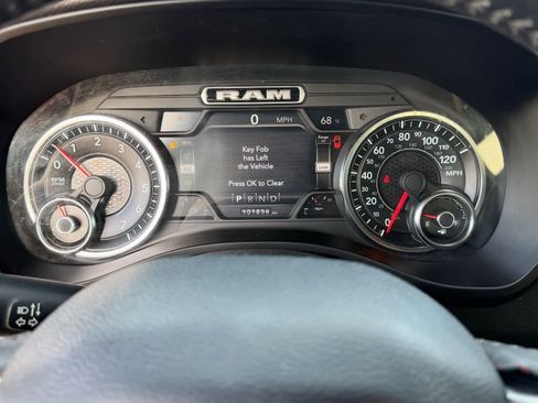 Used 2019 RAM 1500 Big Horn image 30