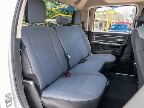 Used 2020 RAM 3500 Big Horn image 22