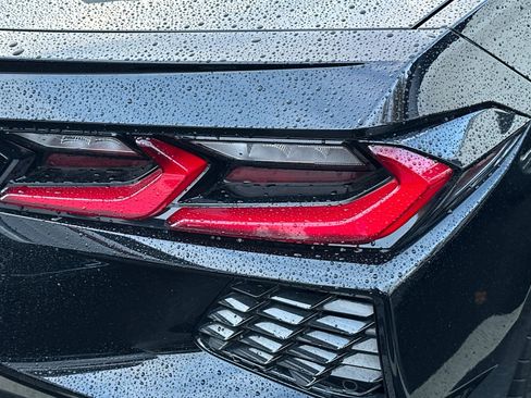 Used 2020 Chevrolet Corvette Stingray Preferred Cpe w/ 2LT Preferred Equipment Group image 14