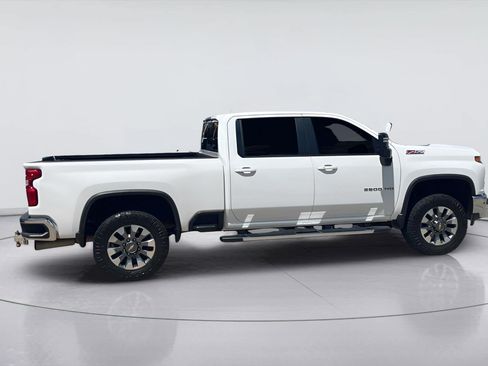 Used 2023 Chevrolet Silverado 2500 LT w/ All Star Edition AWD/4WD image 2