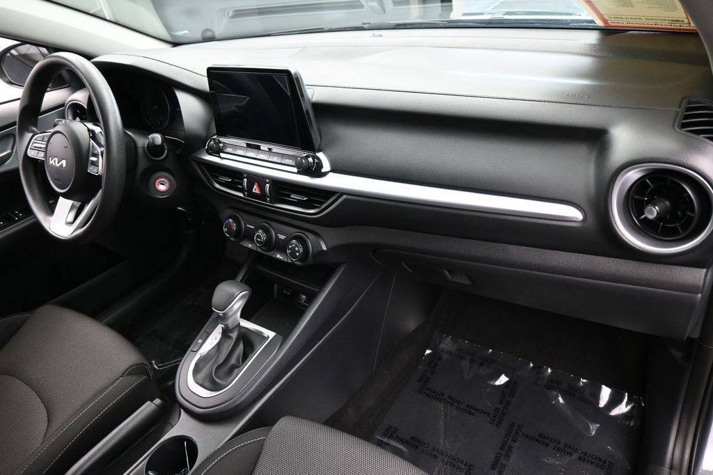 Used 2024 Kia Forte LX FWD image 38