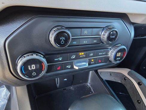 Used 2021 Ford Bronco Big Bend image 21