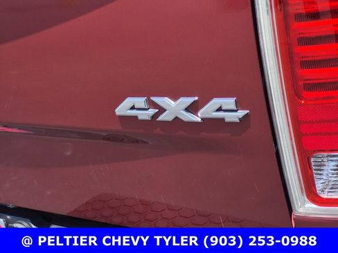 Used 2015 RAM 2500 Laramie w/ Convenience Group AWD/4WD image 8