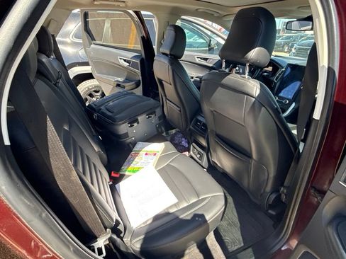 Used 2022 Ford Edge SEL w/ Convenience Package AWD/4WD image 13