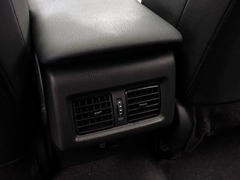 Used 2026 Toyota Camry Hybrid w/ Convenience Package FWD image 31