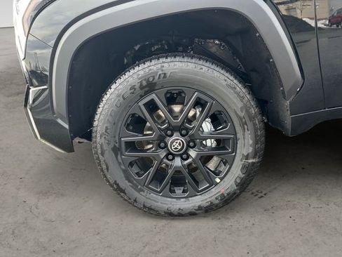 New 2026 Toyota Tundra Limited AWD/4WD image 14