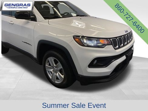 Certified 2022 Jeep Compass Latitude w/ Convenience Group AWD/4WD image 45