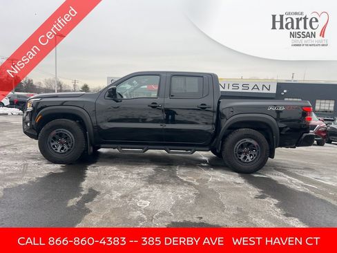 Used 2025 Nissan Frontier PRO-4X w/ Pro Convenience Package image 2