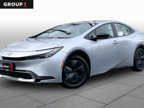 New 2026 Toyota Prius Plug-In Hybrid FWD image 1