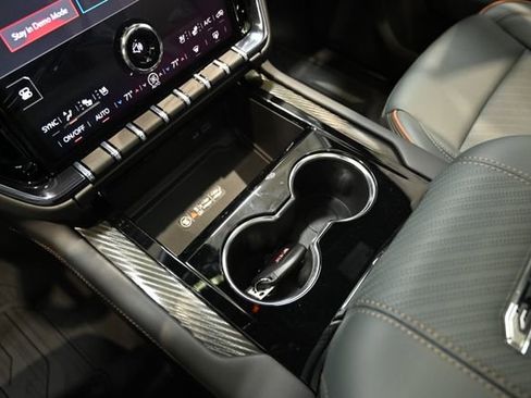 New 2026 GMC Yukon XL AT4 w/ AT4 Premium Plus Package image 22