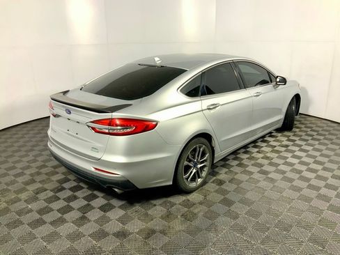 Used 2019 Ford Fusion SEL FWD image 20