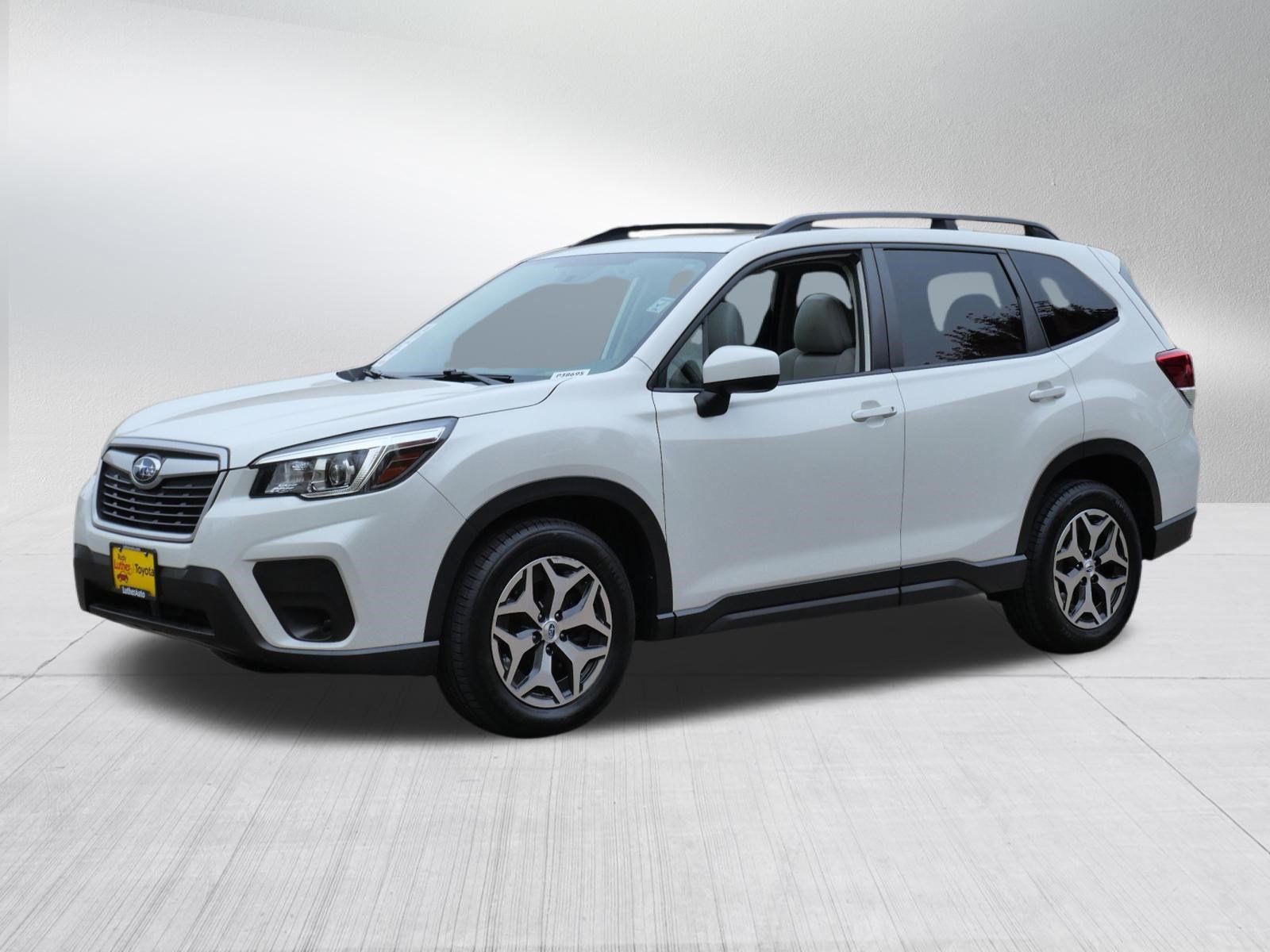 Used 2020 Subaru Forester Premium AWD/4WD image 3