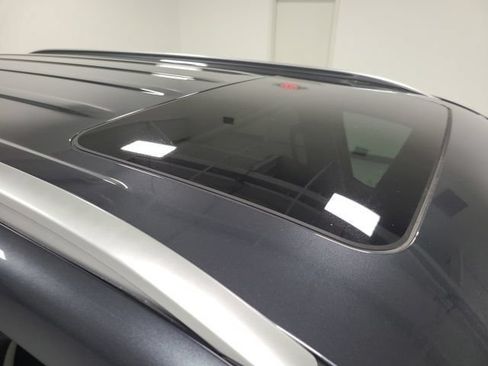 Used 2024 Kia Telluride S w/ S Sunroof Package AWD/4WD image 11