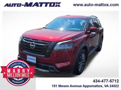 Used 2023 Nissan Pathfinder SL w/ SL Premium Package