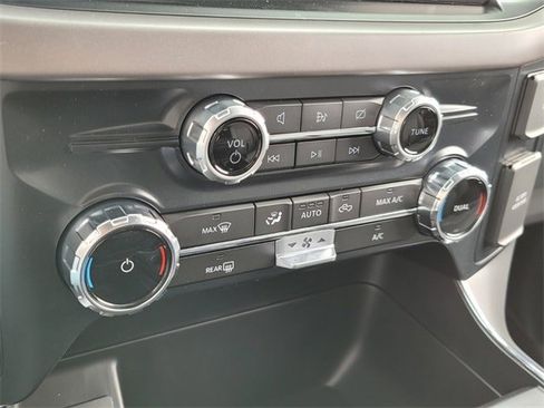 New 2024 Ford F150 XLT w/ FX4 Off-Road Package image 46
