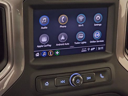 Used 2022 Chevrolet Silverado 1500 Custom Trail Boss AWD/4WD image 10