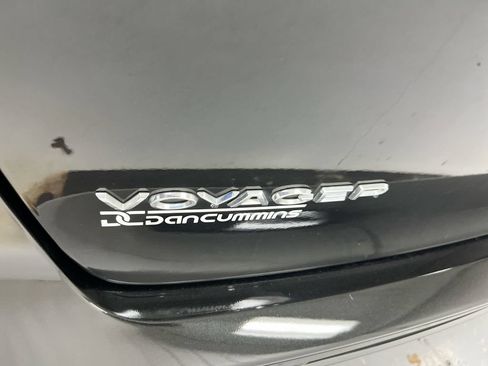 Used 2023 Chrysler Voyager LX FWD image 25