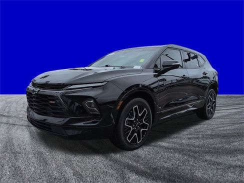 Used 2023 Chevrolet Blazer RS w/ Driver Confidence II Package image 8