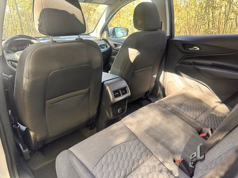 Used 2018 Chevrolet Equinox LT image 14