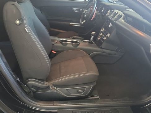 Used 2021 Ford Mustang GT image 9