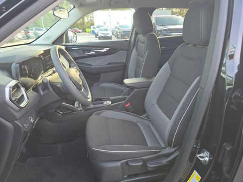 New 2026 Chevrolet TrailBlazer LS w/ LS Convenience Package image 9