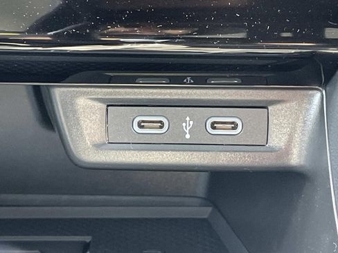 New 2026 Volkswagen Jetta SE FWD image 27