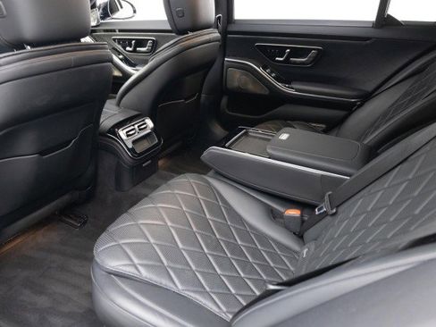 Used 2021 Mercedes-Benz S 580 4MATIC Sedan image 38