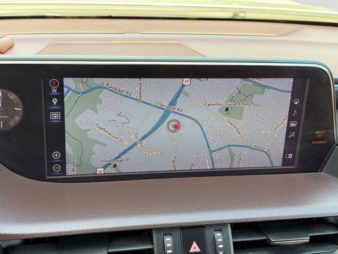 Used 2019 Lexus ES 350 Ultra Luxury w/ Accessory Package 2 FWD image 19