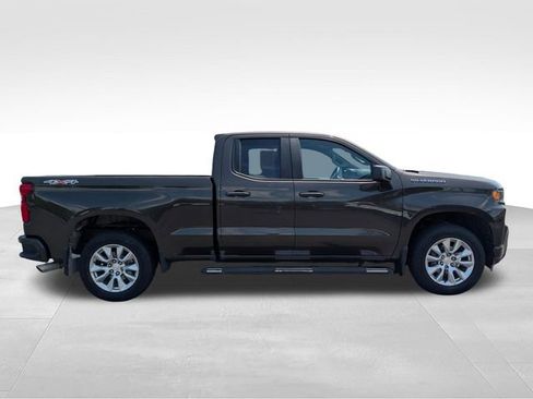 Used 2021 Chevrolet Silverado 1500 Custom AWD/4WD image 8