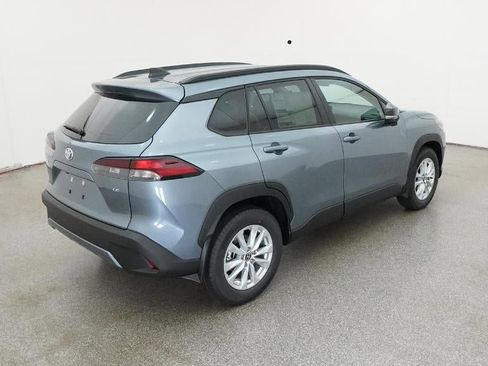 New 2026 Toyota Corolla Cross LE FWD image 9