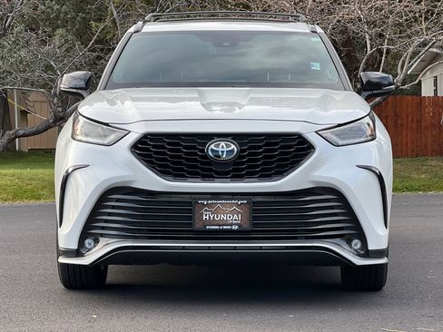 Used 2021 Toyota Highlander XSE image 10